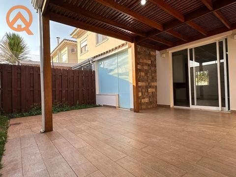 Casa com 3 quartos em Betel - Barão Ville