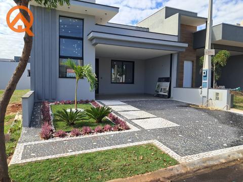 Casa Térrea com 3 Quartos - Terras da Estância