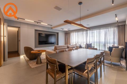 Apartamento com 2 Suítes no Cambuí