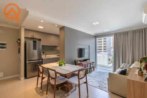Apartamento com 2 Suítes no Cambuí - Le Mans