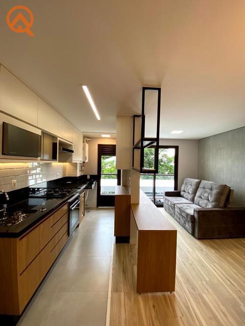 Apartamento para alugar com 2 suítes - V81 Lagoa